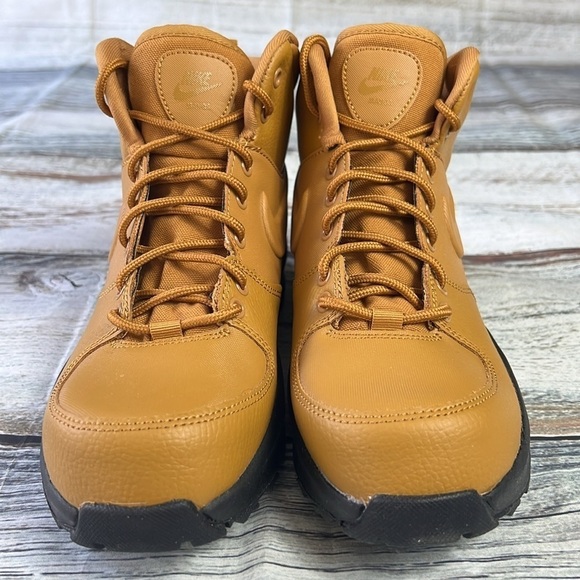 Nike Manoa LTR Wheat/Wheat-Black Size 6Y (GS)  ( BQ5372-700 ) - Picture 1 of 9